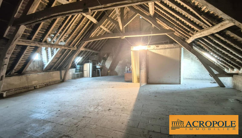 Maison - 209 m² - 5 pièces