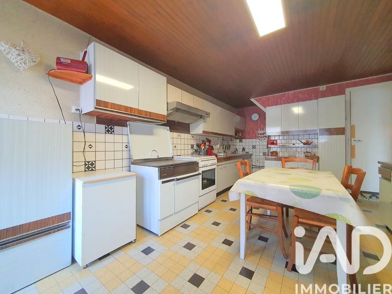Maison - 184 m² - 7 pièces
