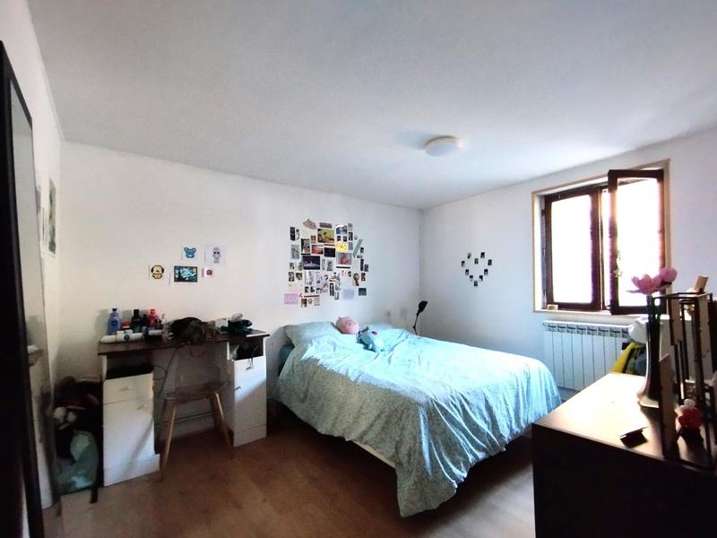 Maison - 121 m² - 7 pièces