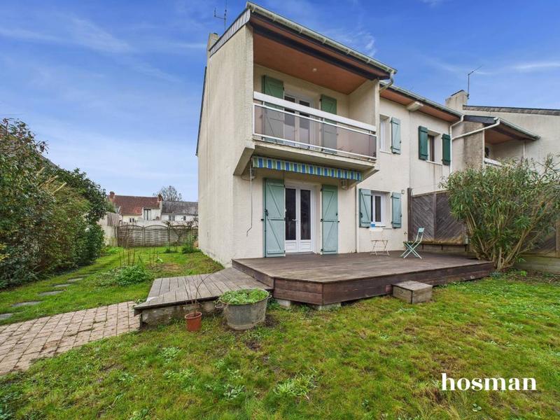 Maison - 100 m² - 6 pièces