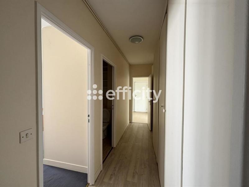 Appartement - 120 m² - 6 pièces