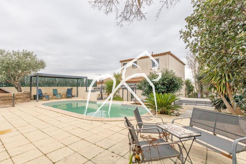 Maison ancienne - 136 m² - 6 pièces