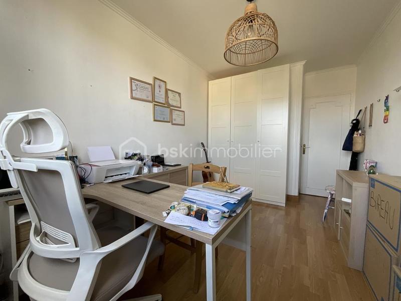 Appartement - 84 m² - 4 pièces