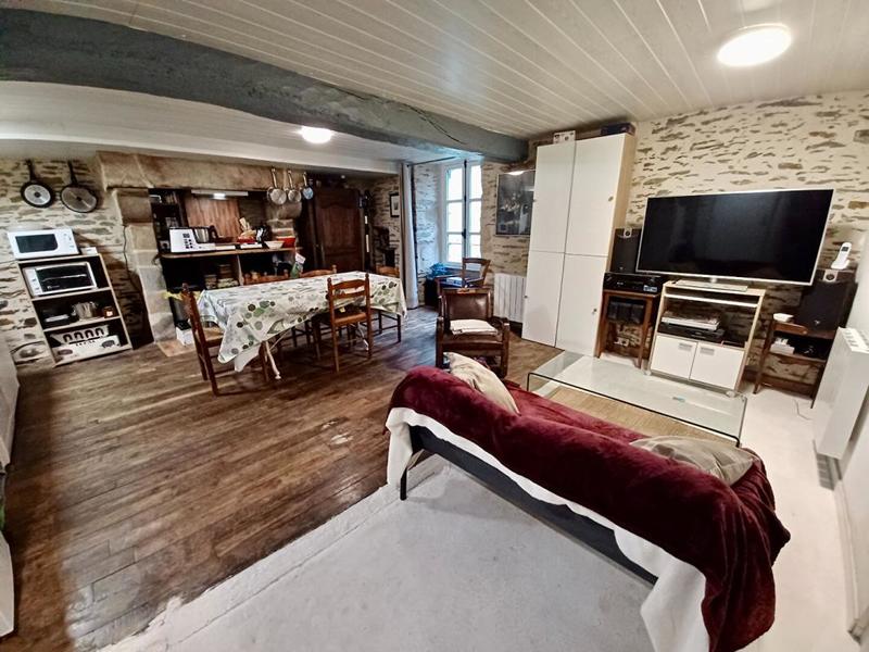 Maison - 102 m² - 5 pièces