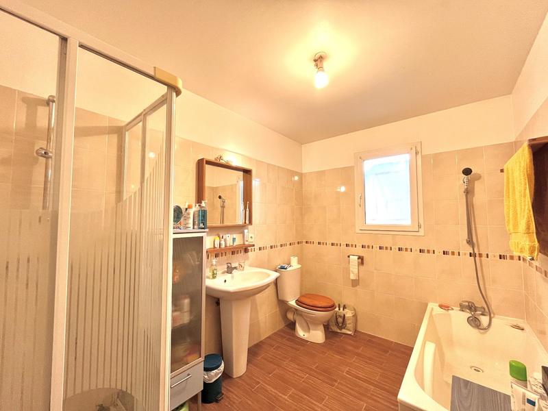 Maison - 115 m² - 5 pièces