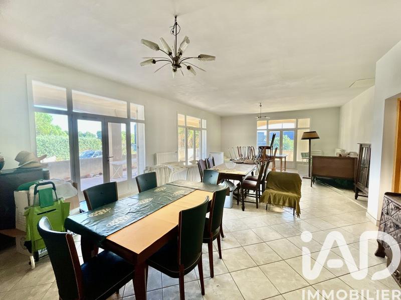 Maison - 524 m² - 12 pièces