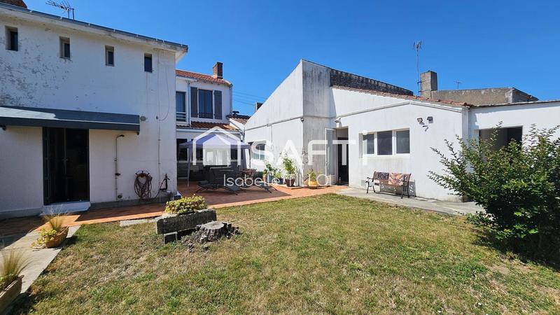 Maison - 160 m² - 4 pièces