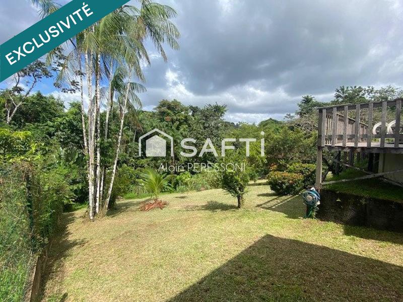 Maison - 211 m² - 9 pièces