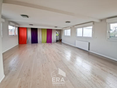 Maison - 153 m² - 6 pièces