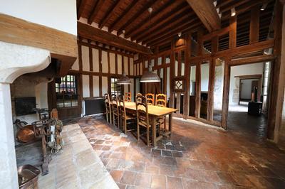 Maison - 494 m² - 15 pièces