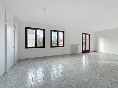 Appartement - 103 m² - 4 pièces