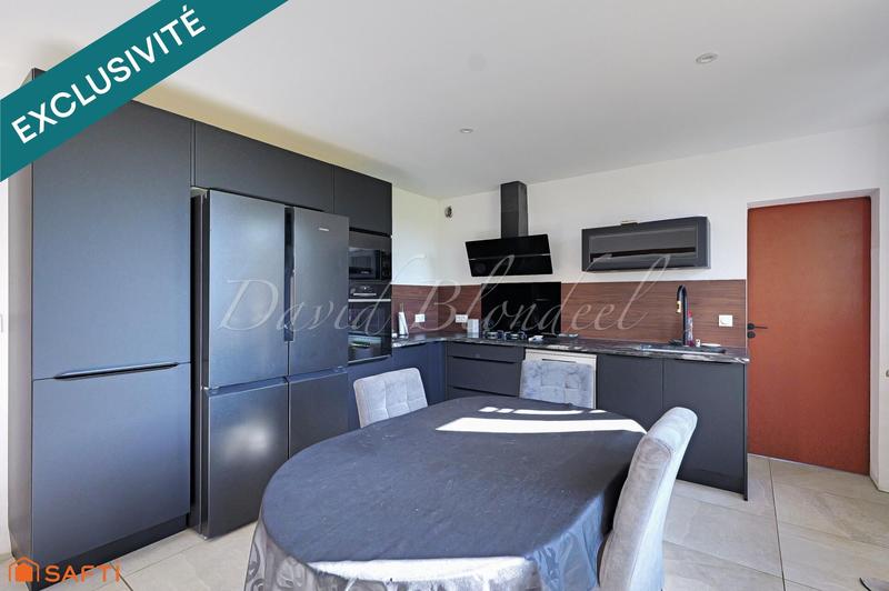 Maison - 120 m² - 6 pièces