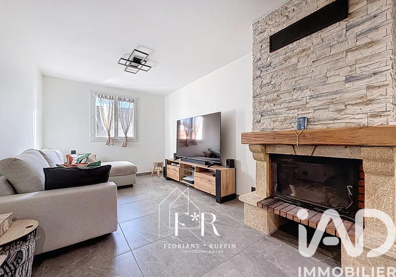 Maison - 90 m² - 3 pièces