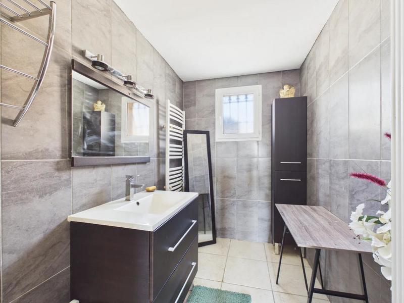 Maison - 126 m² - 6 pièces