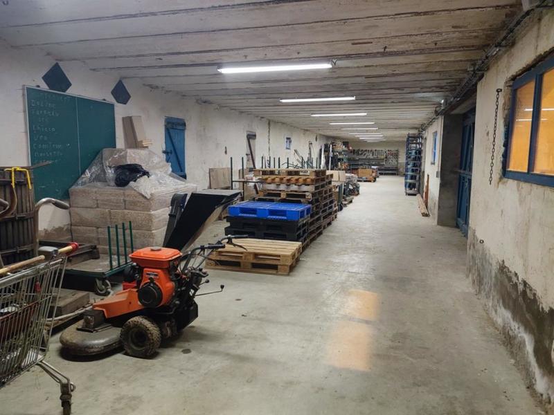 Propriété - 320 m² - 6 pièces