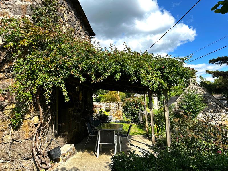 Maison ancienne - 100 m² - 5 pièces