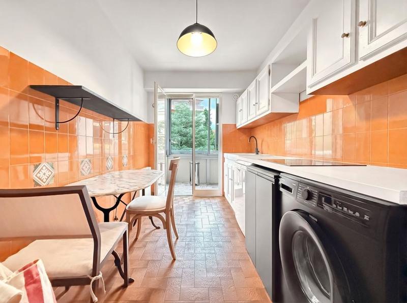 Appartement - 86 m² - 3 pièces