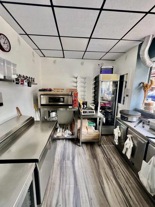 Local commercial - 18 m² - 1 pièce