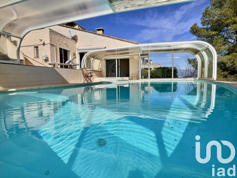 Maison - 150 m² - 5 pièces