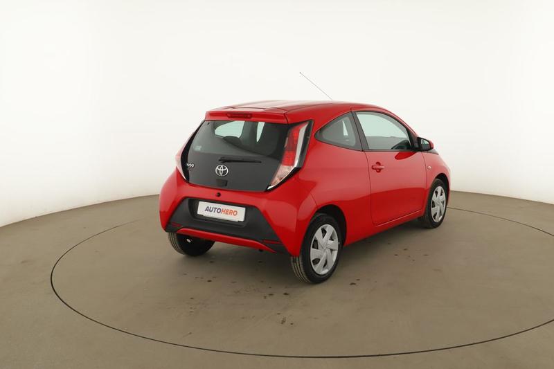 Toyota Aygo 1.0 Vvt-i X-Red 3p 69 ch