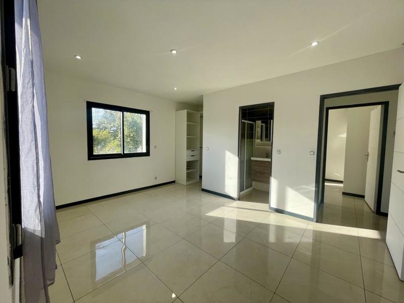 Pavillon - 118 m² - 4 pièces