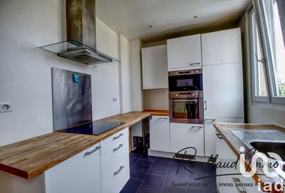 Appartement - 64 m² - 3 pièces