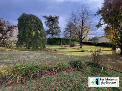 Terrain constructible - 660 m²