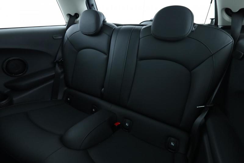 Mini Mini Cooper Edition Camden Bva7 3p 136 ch