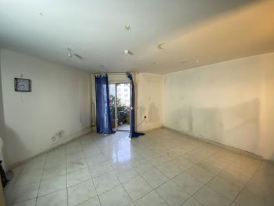 Studio - 33 m² - 2 pièces