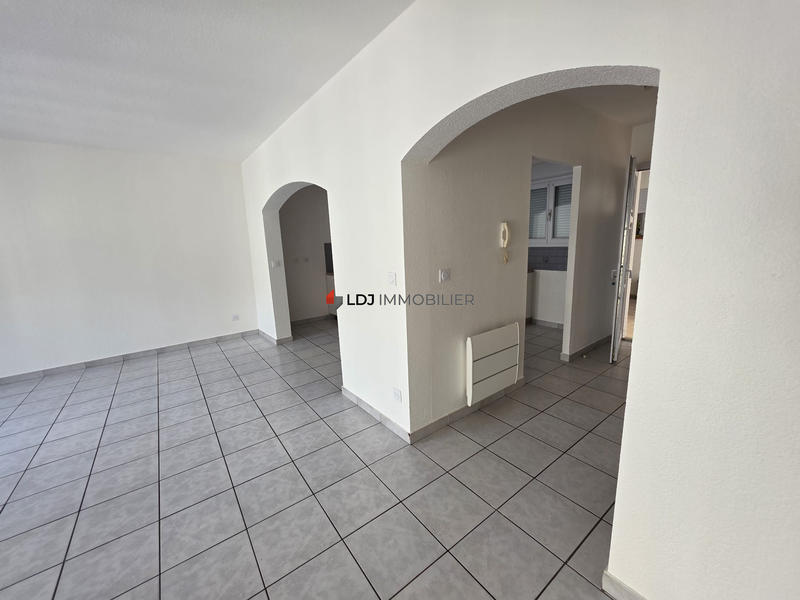 Appartement - 82 m² - 3 pièces