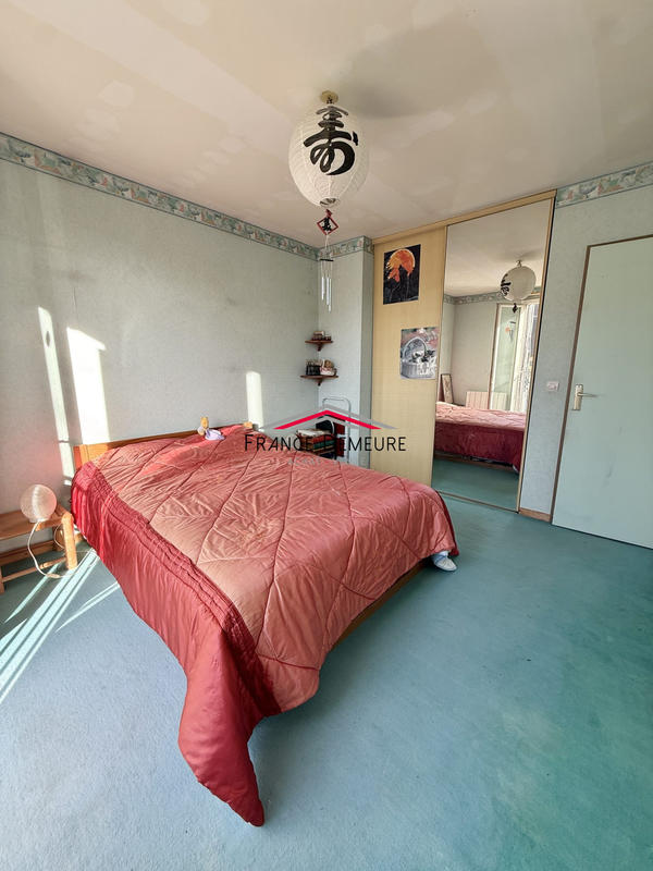 Maison - 140 m² - 7 pièces