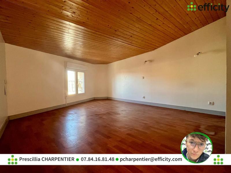 Maison - 82 m² - 5 pièces
