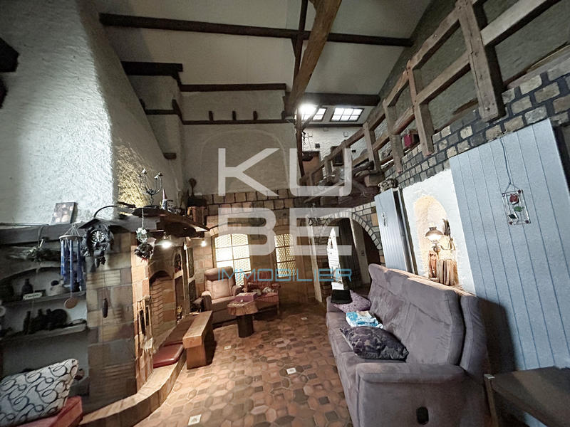 Maison - 165 m² - 6 pièces