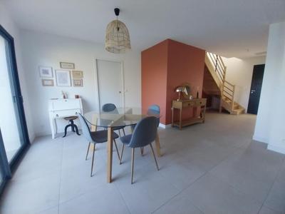 Maison - 153 m² - 6 pièces
