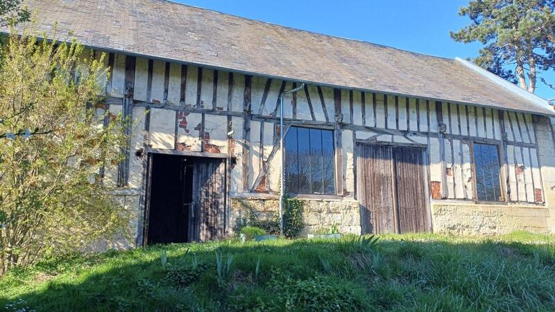 Maison - 243 m² - 9 pièces