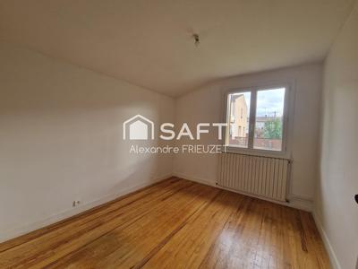 Maison de ville - 93 m² - 4 pièces