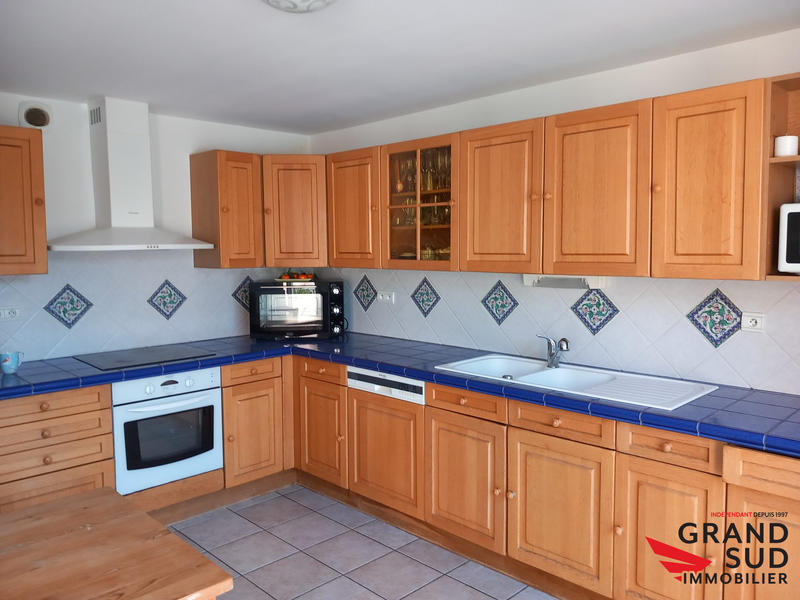 Maison - 200 m² - 7 pièces