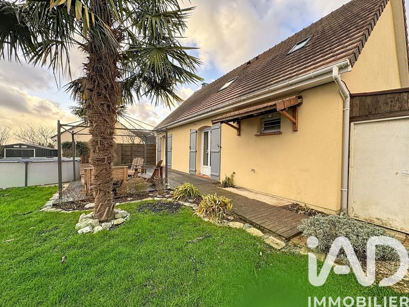 Maison - 137 m² - 6 pièces