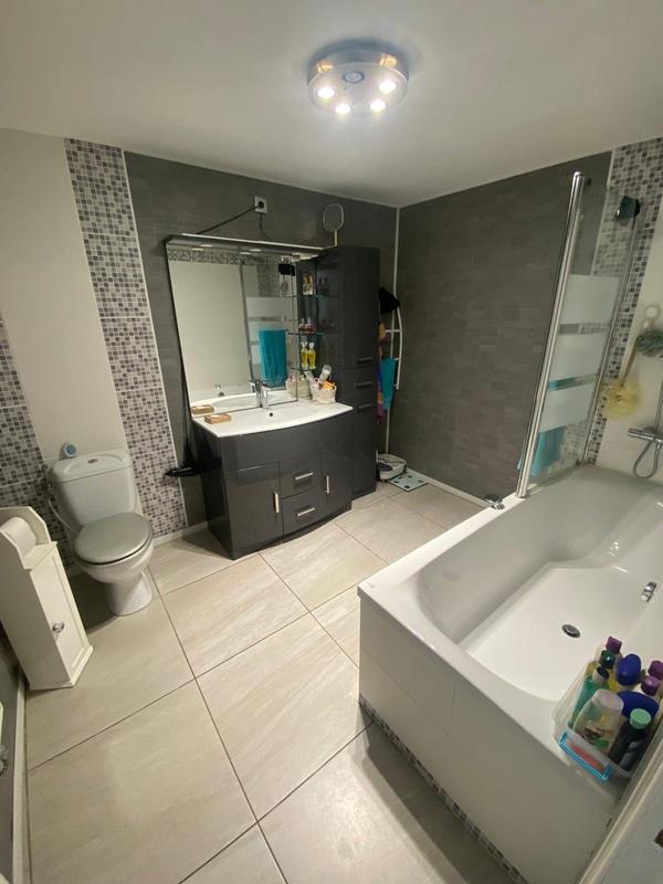 Maison - 82 m² - 3 pièces