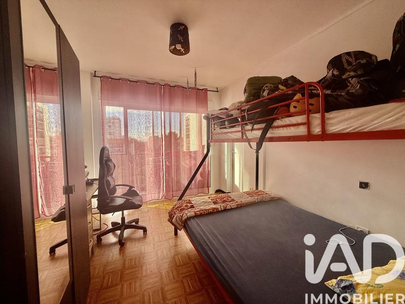 Appartement - 97 m² - 4 pièces