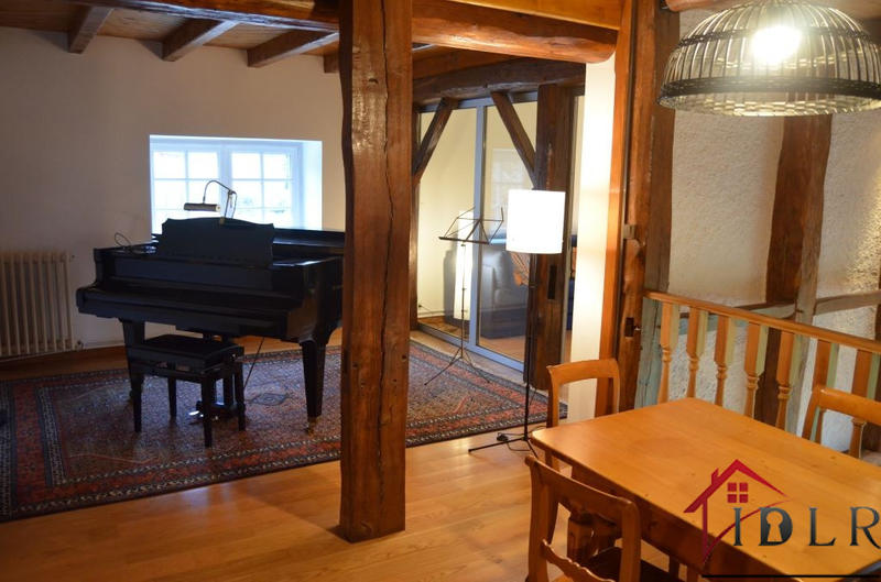 Maison - 204 m² - 8 pièces