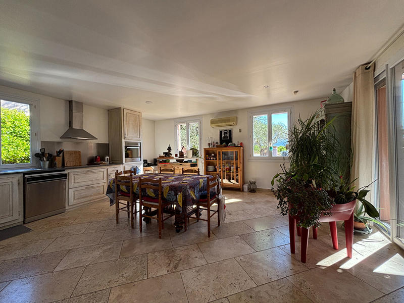 Maison - 123 m² - 5 pièces