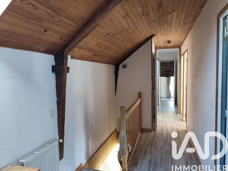 Maison - 183 m² - 8 pièces