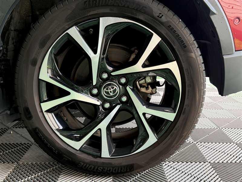 Toyota c-Hr 1.8 122ch Limited Edition