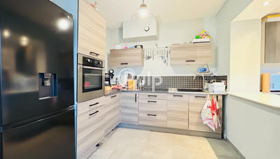 Maison - 86 m² - 4 pièces