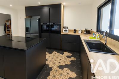 Maison - 120 m² - 4 pièces