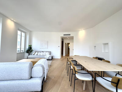 Appartement - 137 m² - 5 pièces