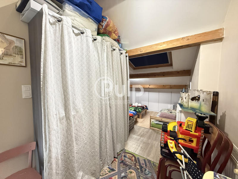 Maison - 123 m² - 4 pièces