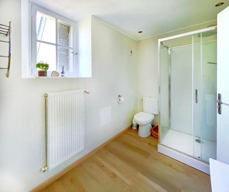 Maison - 218 m² - 12 pièces