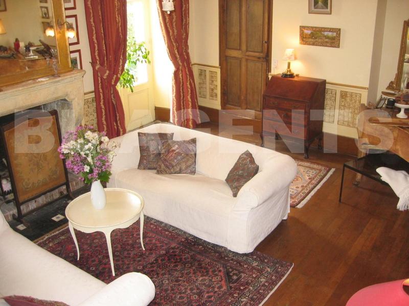 Manoir - 220 m² - 7 pièces